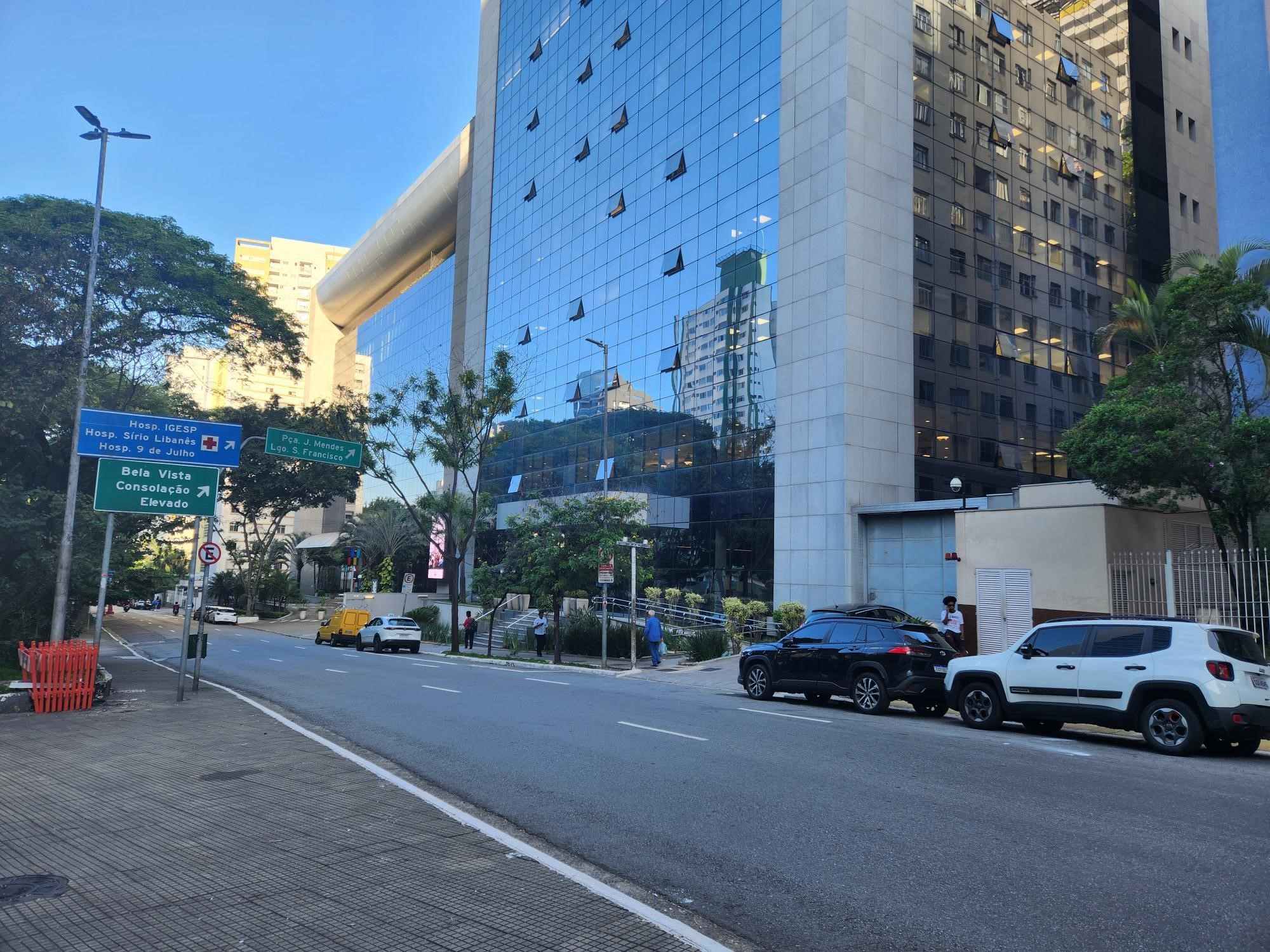 FGV inaugura novo campus da Escola de Economia de São Paulo; inauguração contou com palestra do presidente do BC, Roberto Campos Neto