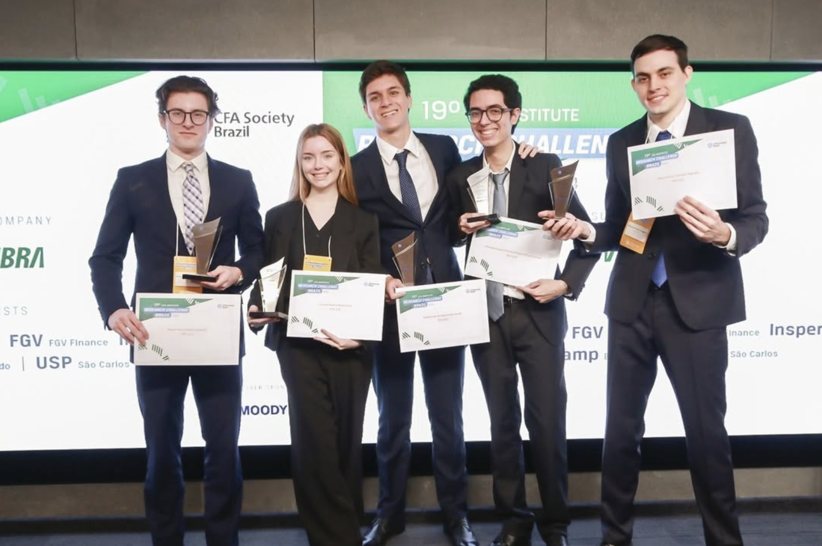 Alunos da FGV SP vencem competição de análise de empresas promovida pelo CFA Institute